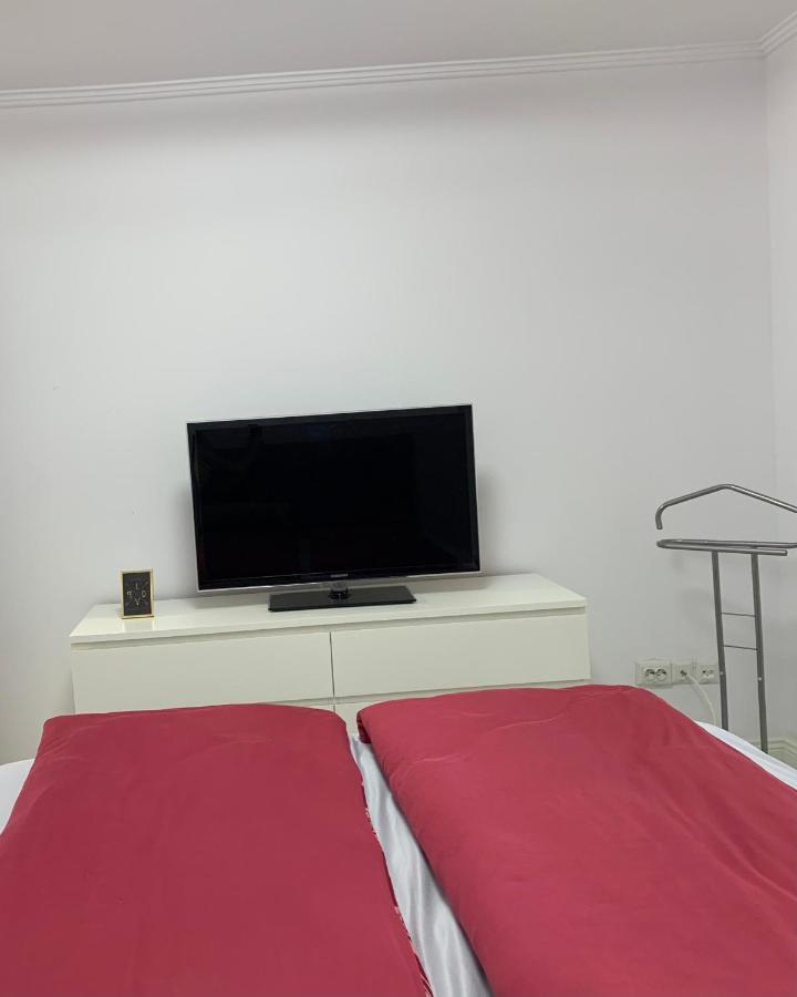 Ap Studio Caransebeş Buitenkant foto