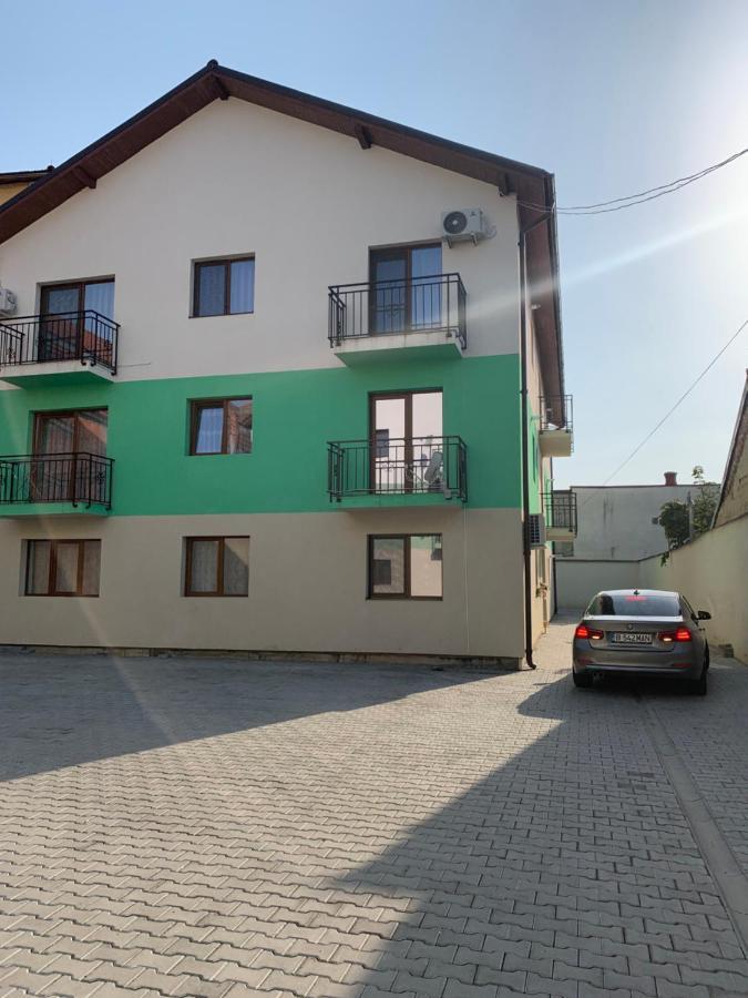 Ap Studio Caransebeş Buitenkant foto